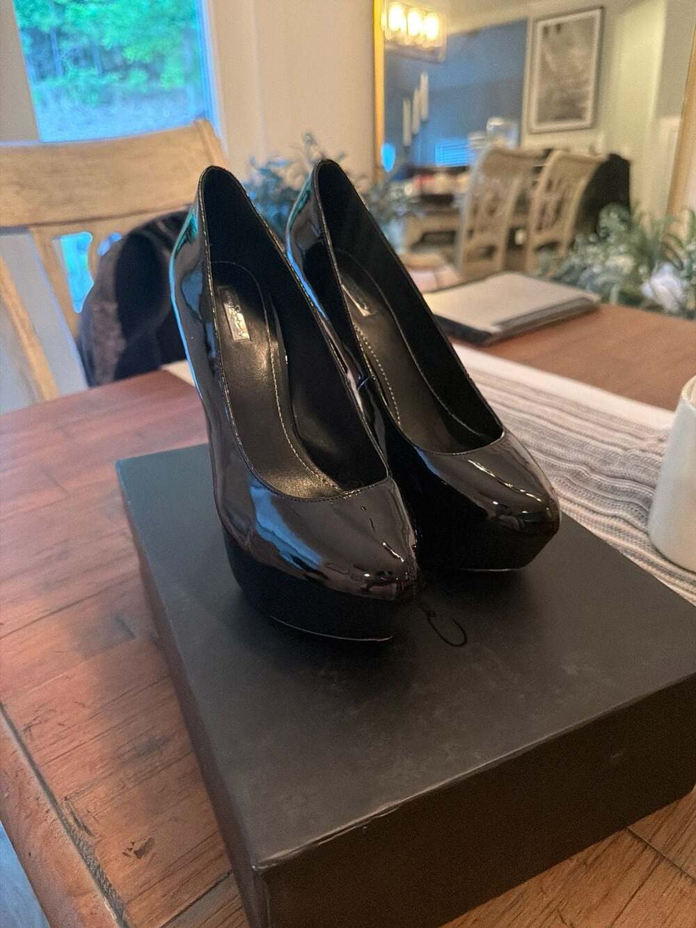 Report Signature Juno Black Patent Platform Pumps Size 7